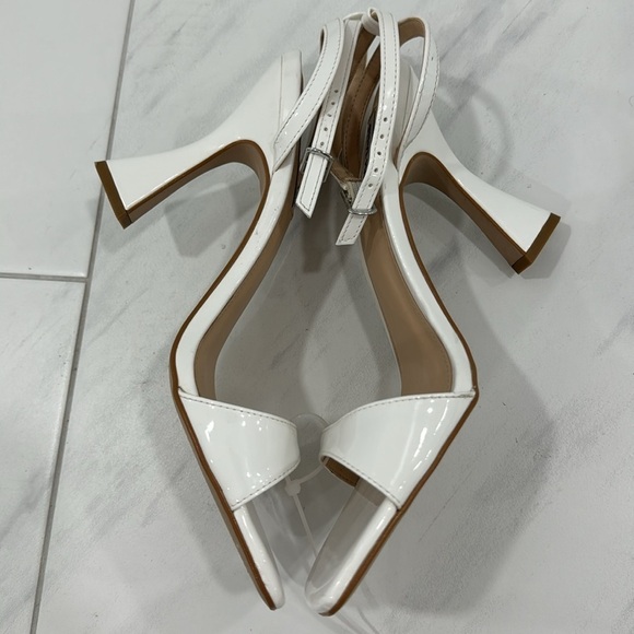 NEW! Steve Madden White Patent Lange Heels - Size 9.5 - Picture 15 of 15